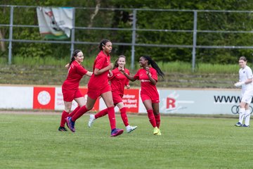 Bild 93 - wBJ VfL Pinneberg - Eimsbuettel : Ergebnis: 6:2